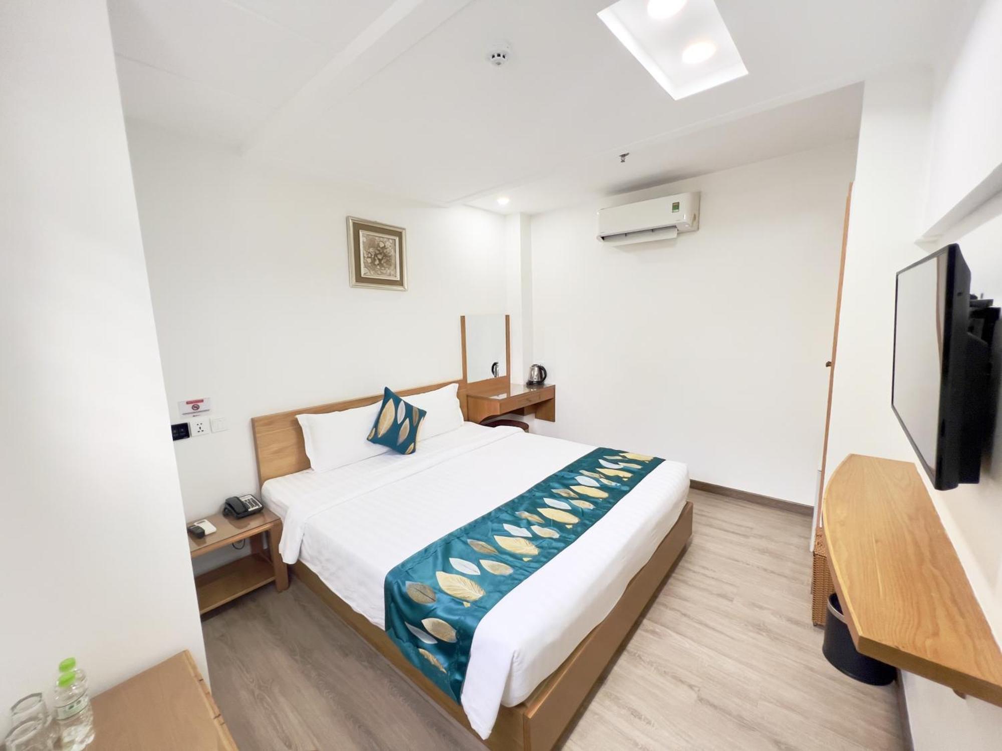 Sao Mai Hotel 2*
